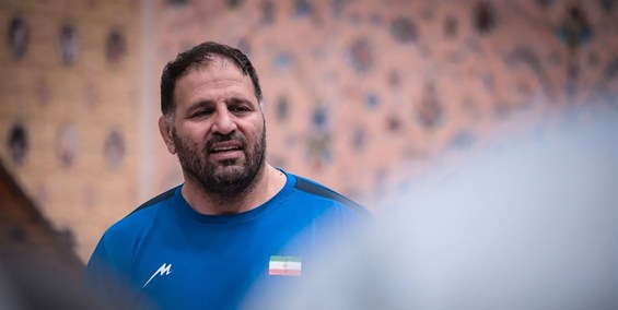 طرف حساب تیم ملی کشتی ایران فدراسیون جهانی است!