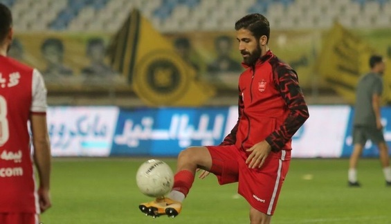 پیشنهاد وسوسهانگیز تیم صنعتی به مدافع پرسپولیس