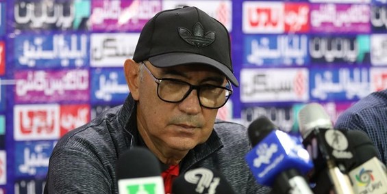 بردیف: از عملکرد بازیکنانم راضی نبودم/ اول از همه خودم را مقصر می‌دانم