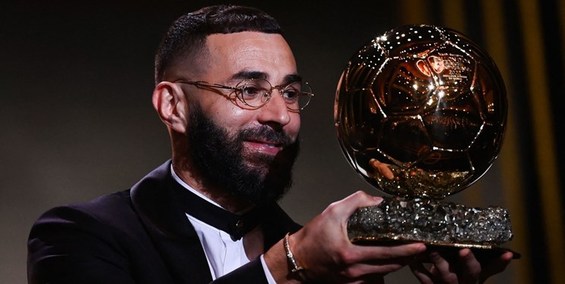 اهدای توپ طلای بهترین بازیکن دنیا به جایگاه ارزشمند «مادر»