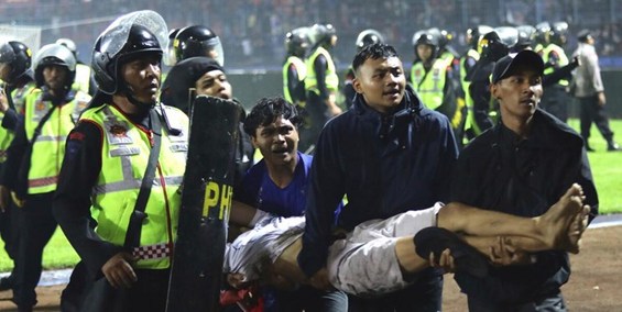 قاتل 130 تماشاگر فوتبال منهدم می‌شود