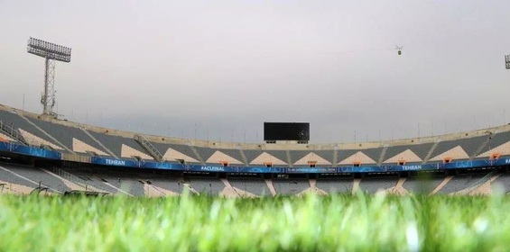 از جواد نکونام نمی شود ایراد گرفت/ پیشنهاد تعطیلی مسابقات را جدی بگیرید