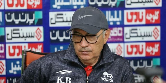 نشست خبری سرمربی تراکتور با دلیلی عجیب برگزار نشد