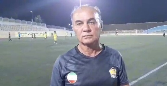 بازیکن پرسپولیس به جای تمرین به فکر موی پایش است/ چرا بازیکن پرسپولیس باید با تنه ملوانی‌ها سوت شود؟