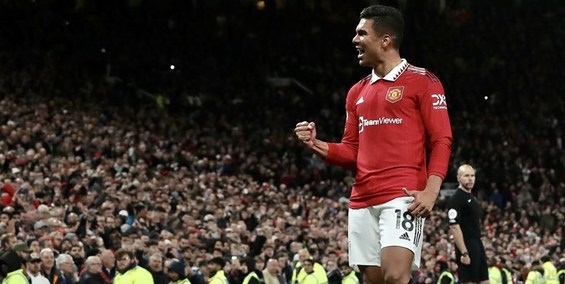 لیگ برتر انگلیس| آب سرد بر پیکر کپا با ضربه سر کاسمیرو/ جدال بزرگ منچستر و چلسی برنده نداشت