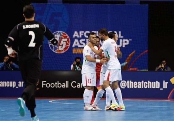 خوراکچی: تیم ملی ظرفیت فوتسال ایران را نمایش داد  از بازی با ژاپن استقبال می‌کنم