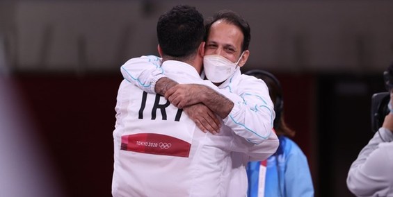 هروی: دشمنان چشم دیدن ایران قوی را ندارند/ مردم ما مثل همیشه متحد باقی می مانند