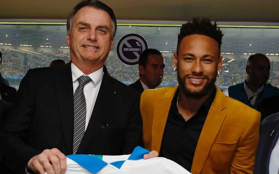 حمله به فوق&zwnj;ستاره به خاطر حمایت از رئیس جمهور