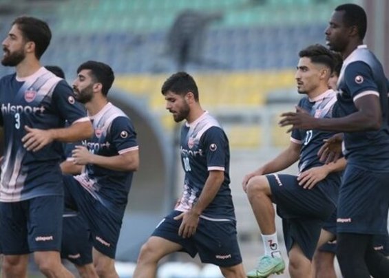 صدای نارضایتی نیمکت نشینان پرسپولیس درآمد