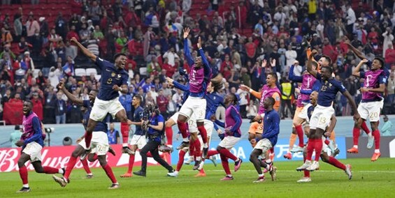 بازگشت 4 فرانسوی در آستانه فینال جام جهانی  مهاجم خروس‌ها در قرنطینه