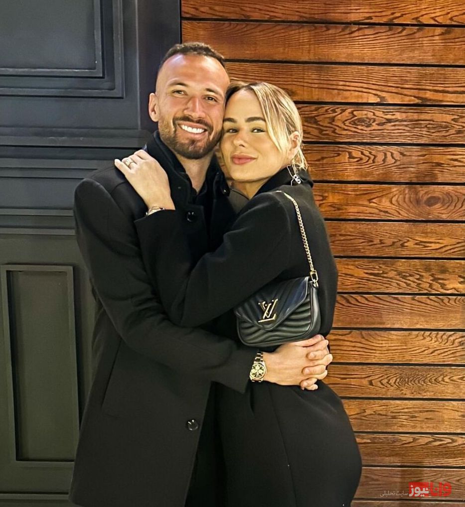 جشن بازیکن پرسپولیس در کنار یک زن در لاکچری&zwnj;ترین رستوران تهران+عکس