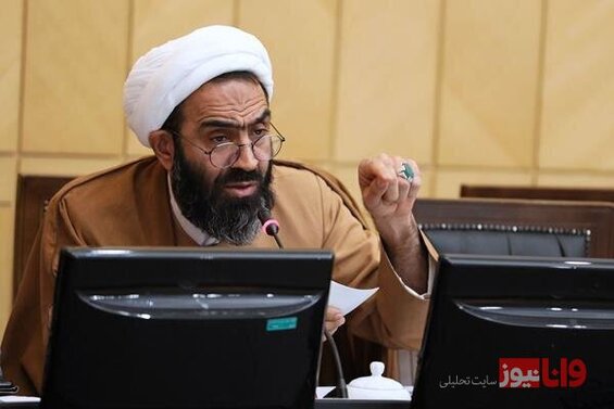 نقدعلی: چرا دلار باید مبنای قیمت گذاری های کشور باشد؟