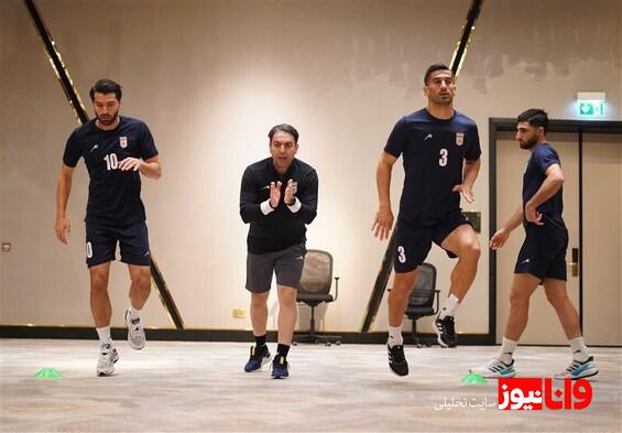تمرین سبک و جلسه فنی شاگردان قلعه‌نویی در روز بازی مقابل فلسطین