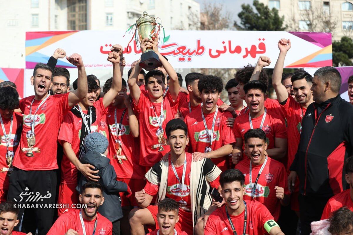 تصاویر| برگزاری جشن قهرمانی پرسپولیس با حضور ستاره محبوب تیم ملی