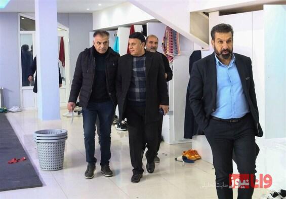 مومنی: تبحر من و مظلومی جمع کردن حاشیههای استقلال است