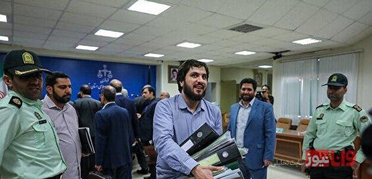 هادی رضوی از محکومان پرونده بانک سرمایه آزاد شده است/ پرونده فولاد مبارکه به دادگاه رفت هادی رضوی از محکومان پرونده بانک سرمایه آزاد شده است/ پرونده فولاد مبارکه به دادگاه رفت