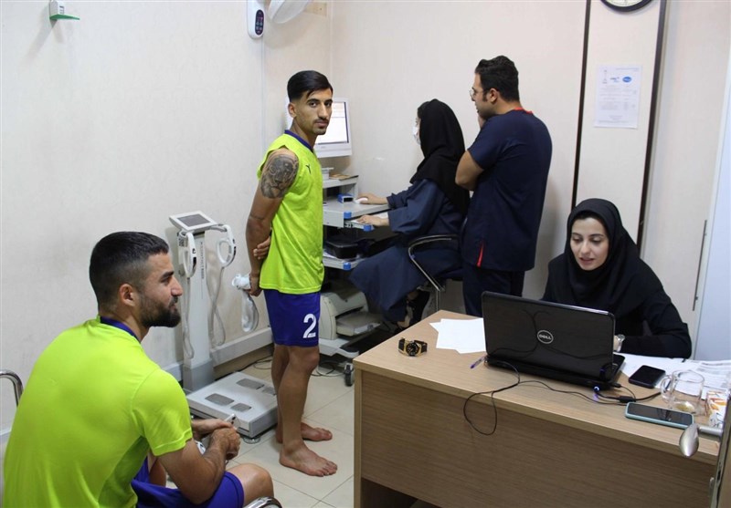 تیم فوتبال استقلال ,