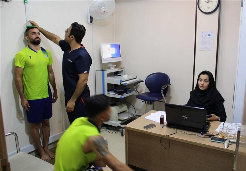 تیم فوتبال استقلال ,