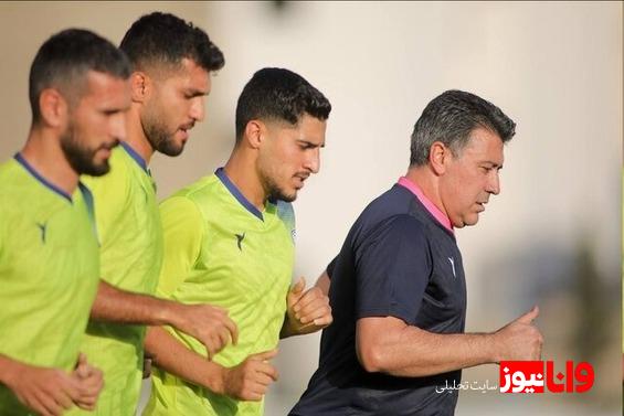 مربی استقلال ارنج آبی‌ها را لو داد!