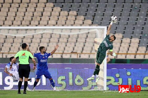 نکونام به ستاره استقلال: باید جای بازیکن پرسپولیس را بگیری!