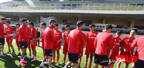 مهمانان ویژه در تمرین پرسپولیس+عکس