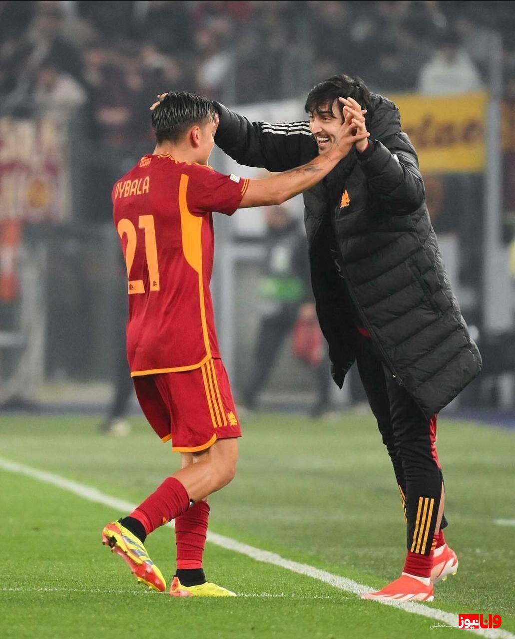 شادی گل دیبالا در آغوش سردار آزمون+عکس