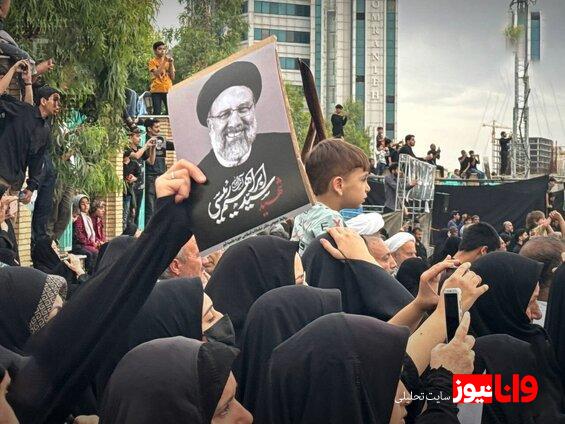 پیکر رئیس‌جمهور شهید به مشهد رسید | زمان آغاز مراسم تشییع و خاکسپاری
