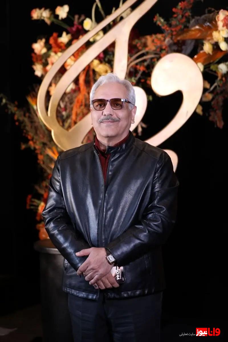 تیپ پارسا پیروزفر شهاب حسینی و جواد عزتی در تندیس حافظ تیپ پارسا پیروزفر شهاب حسینی و جواد عزتی در تندیس حافظ