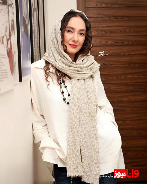 هانیه توسلی برای چندمین بار از مرلین مونرو تقلید کرد و خبرساز شد هانیه توسلی برای چندمین بار از مرلین مونرو تقلید کرد و خبرساز شد