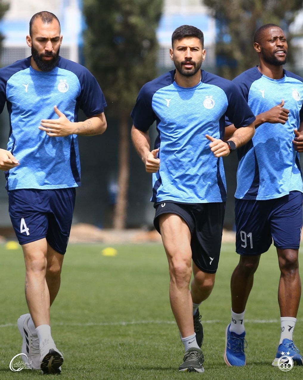 فوتبال , استقلال ,