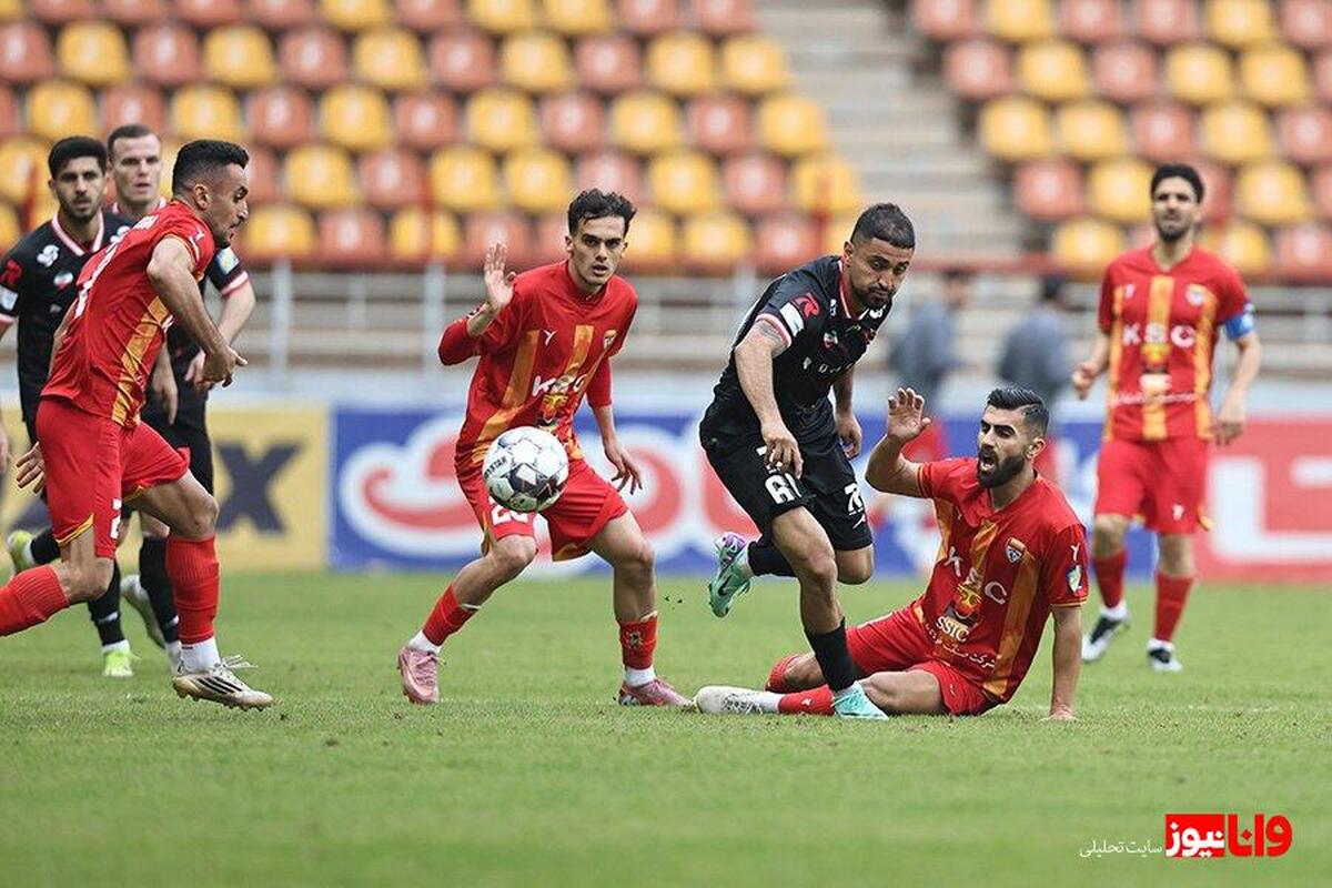 نقش سن و تجربه در عملکرد بازیکنان پرسپولیس: آیا زمان خداحافظی نزدیک است؟