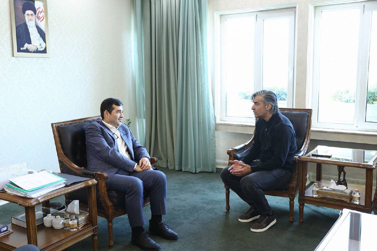 عکس | جلسه ویژه شمسایی با وزیر پس از قهرمانی