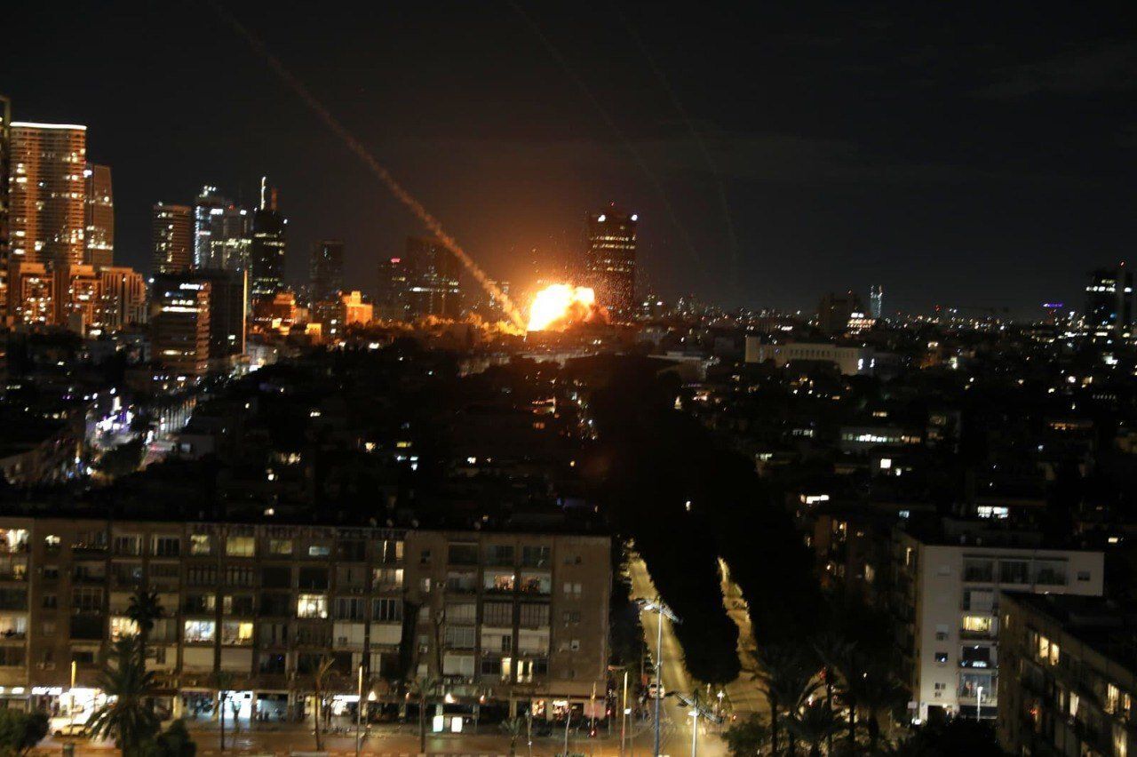 فوری / اصابت موشک&zwnj;های ایران به ستادکل ارتش اسرائیل