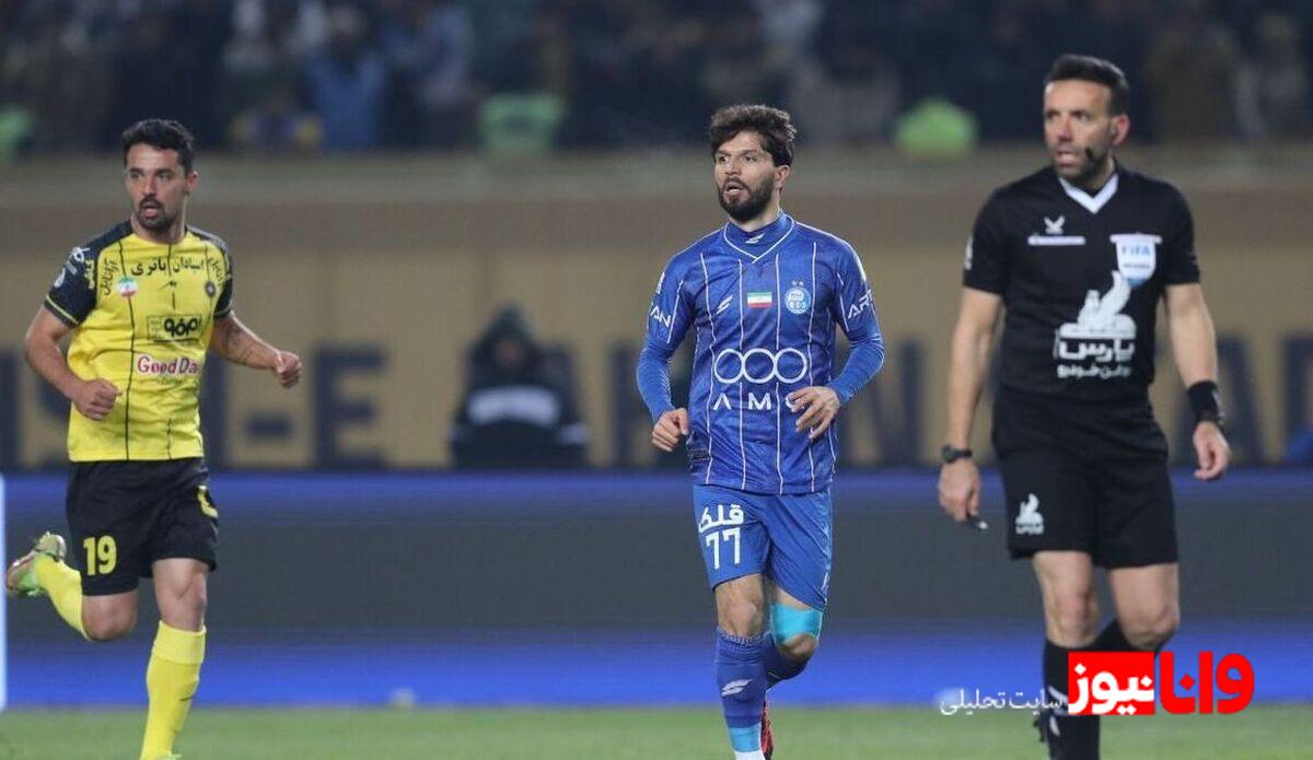 ستاره استقلال قرمزپوش شد! +عکس