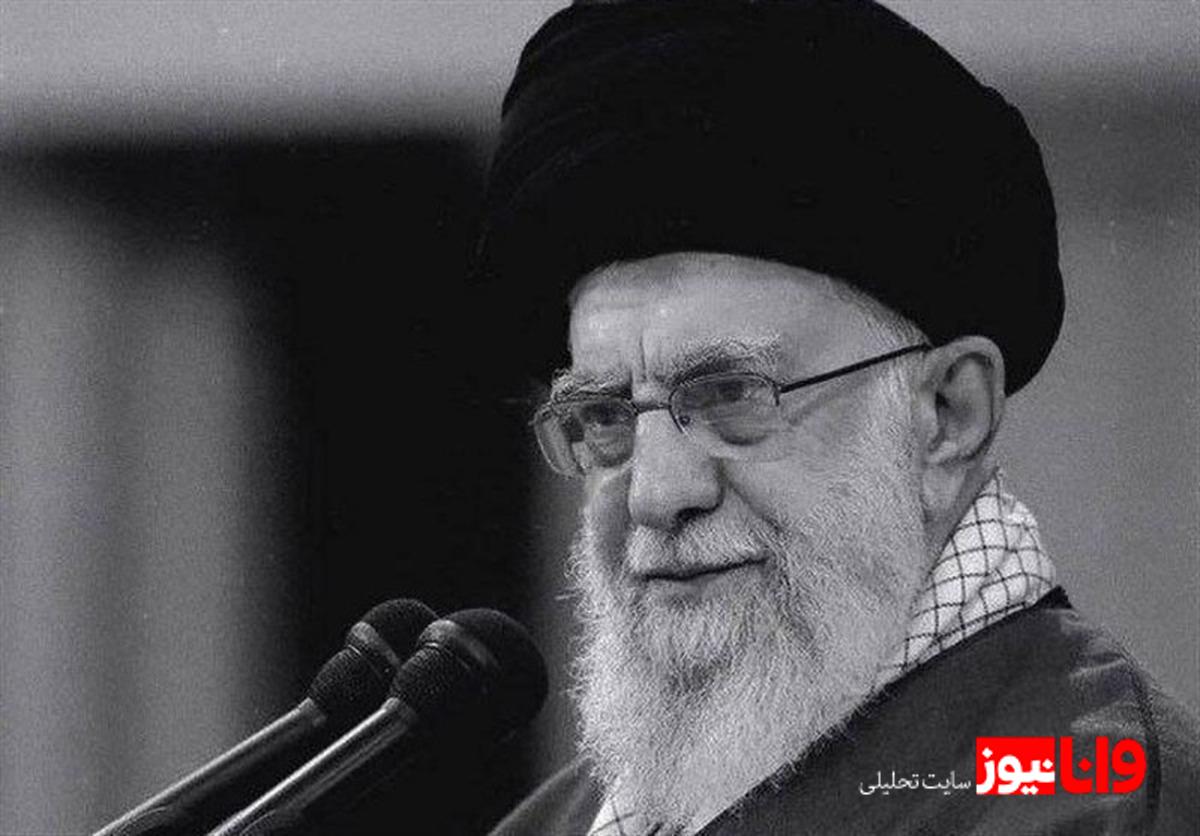 آماده‌سازی جایگاه پیکر رهبر شهید در مصلی + عکس