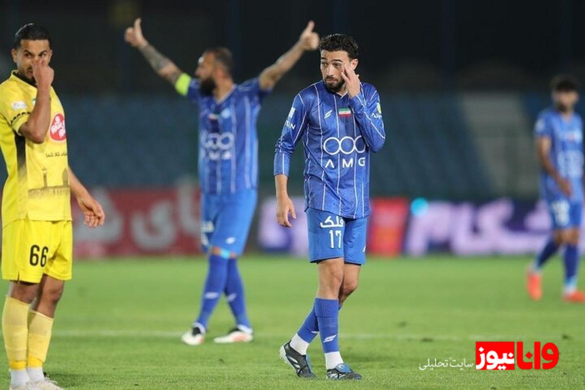 ستاره استقلال درخواست فسخ قرارداد کرد!