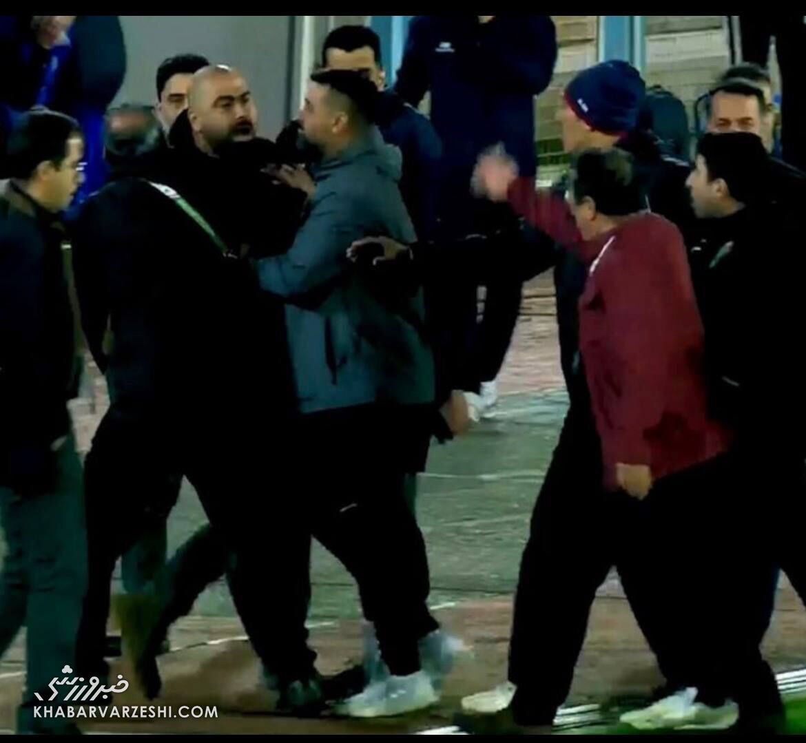 آقا مازیار، جناب خداداد عزیزی! شما دیگه چرا؟ آقا مازیار، جناب خداداد عزیزی! شما دیگه چرا؟