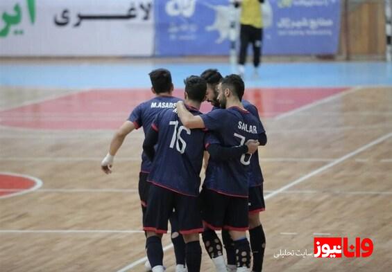 مدیرعامل گهر زمین: ۳ بازیکن خوب منتظر تماس ما بودند