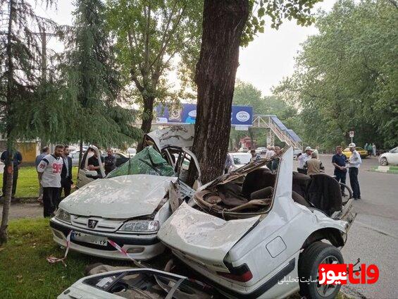 برخورد هولناک پژو با درخت | ۳ نفر جان باختند + تصاویر