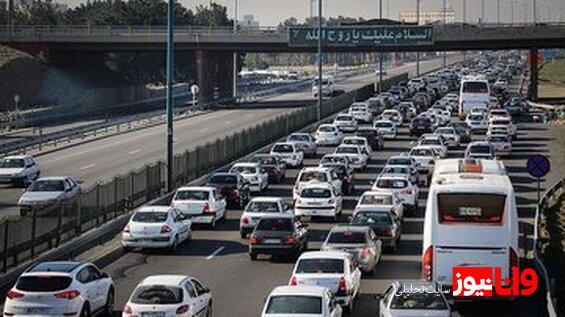 اصابت پرتابه به آزادراه تهران قم؛ انسداد بخشی از مسیر