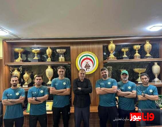 تمدید پیروز قربانی و کادرش با فجرسپاسی