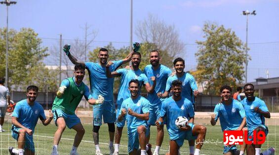 اوضاع استقلال اصلا خوب نیست دلم برای هواداران میسوزد تا مهاجم نگیریم استقلال کامل نمیشود