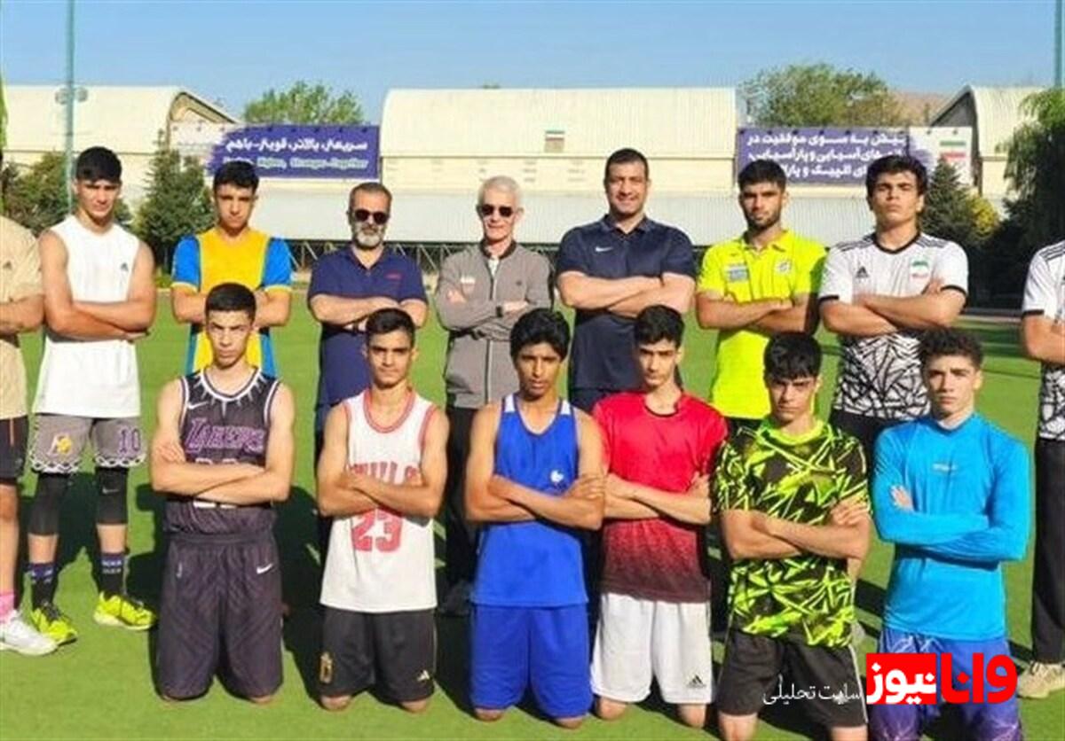 بازدید معاون وزارت ورزش از اردوی قهرمانان بوکس نوجوان
