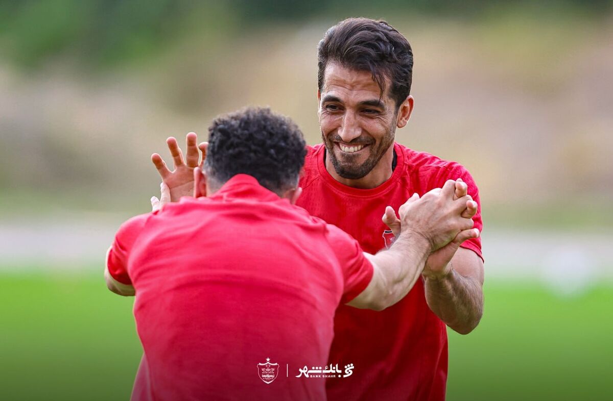 واکنش جالب وحید امیری به شایعات جدایی از پرسپولیس +عکس