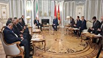 پزشکیان: ایران و بلاروس باور دارند که میتوانند با همکاری هم بر تحریمها غلبه کنند پزشکیان: ایران و بلاروس باور دارند که میتوانند با همکاری هم بر تحریمها غلبه کنند