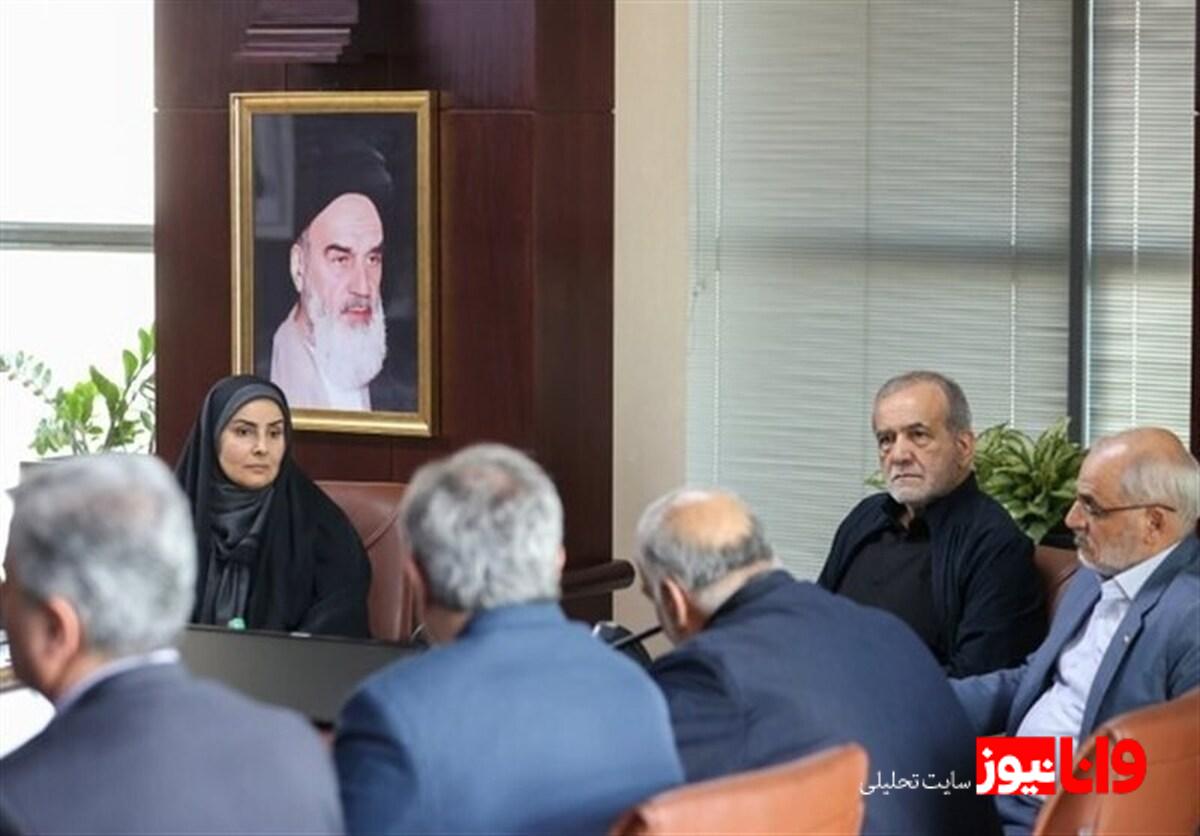 بازدید سرزده رئیسجمهور از وزارت راه و شهرسازی