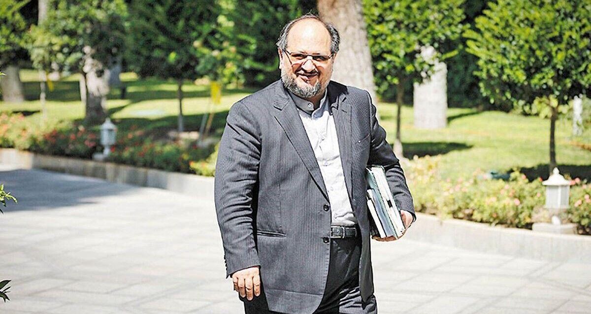 داستان‌های استقلال: این قسمت، استعفا!/ وقتی خود مالک وسط میدان است، نماینده «تام الاختیار» می‌خواهد چه‌کار؟!