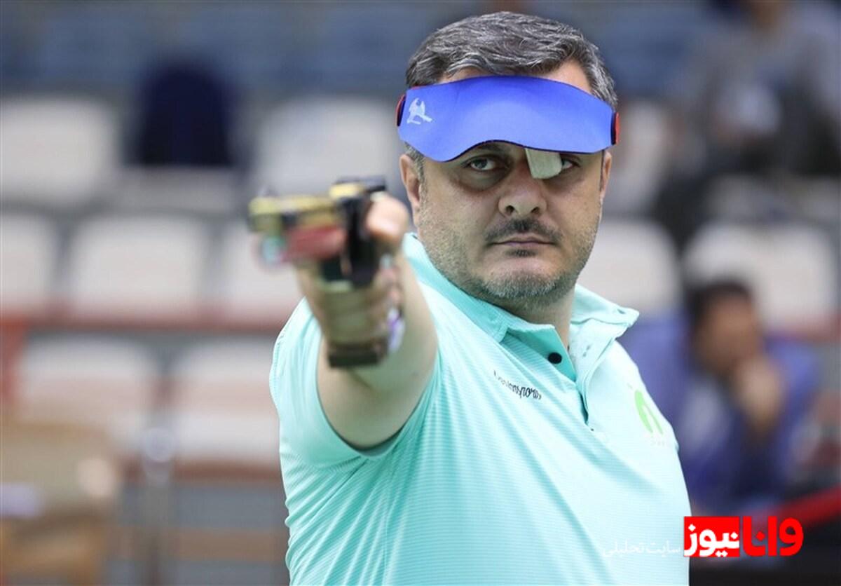 جوهریخو مدالش را تقدیم خانواده شهید طهرانی مقدم کرد + عکس