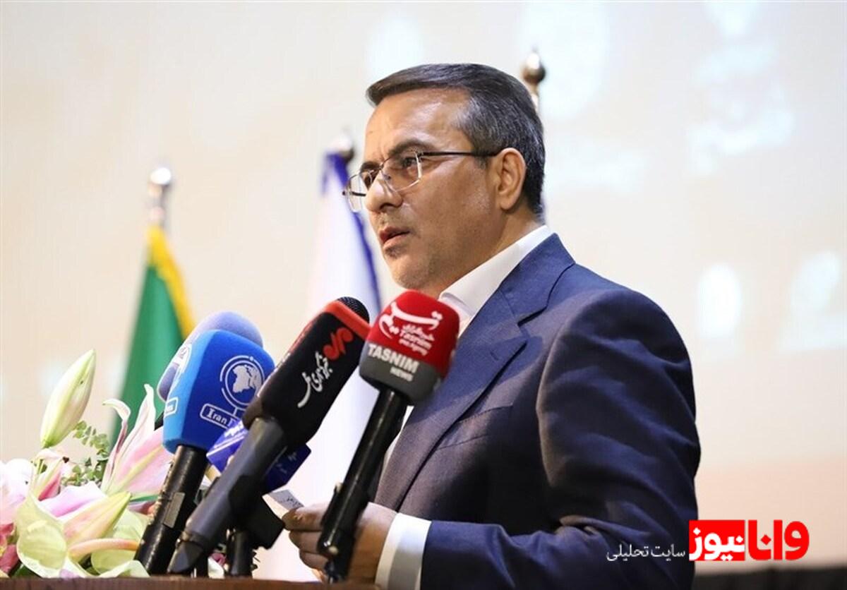 رفیعزاده: قرار نیست هوش مصنوعی جای کارمندان را بگیرد