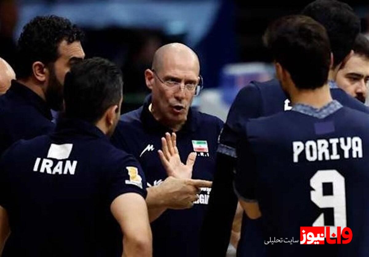 والیبال قهرمانی جهان| جلسه فوری پیاتزا با بازیکنان در هتل